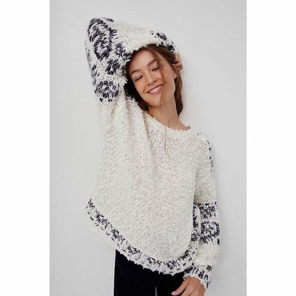 Anthropologie Pilcro Petra Feathered Sweater Size Medium - Picture 1 of 14